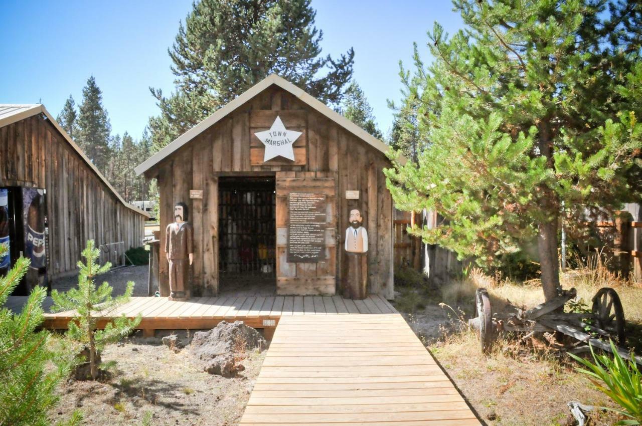 Bend-Sunriver Camping Resort Studio Cabin 6 Exterior foto